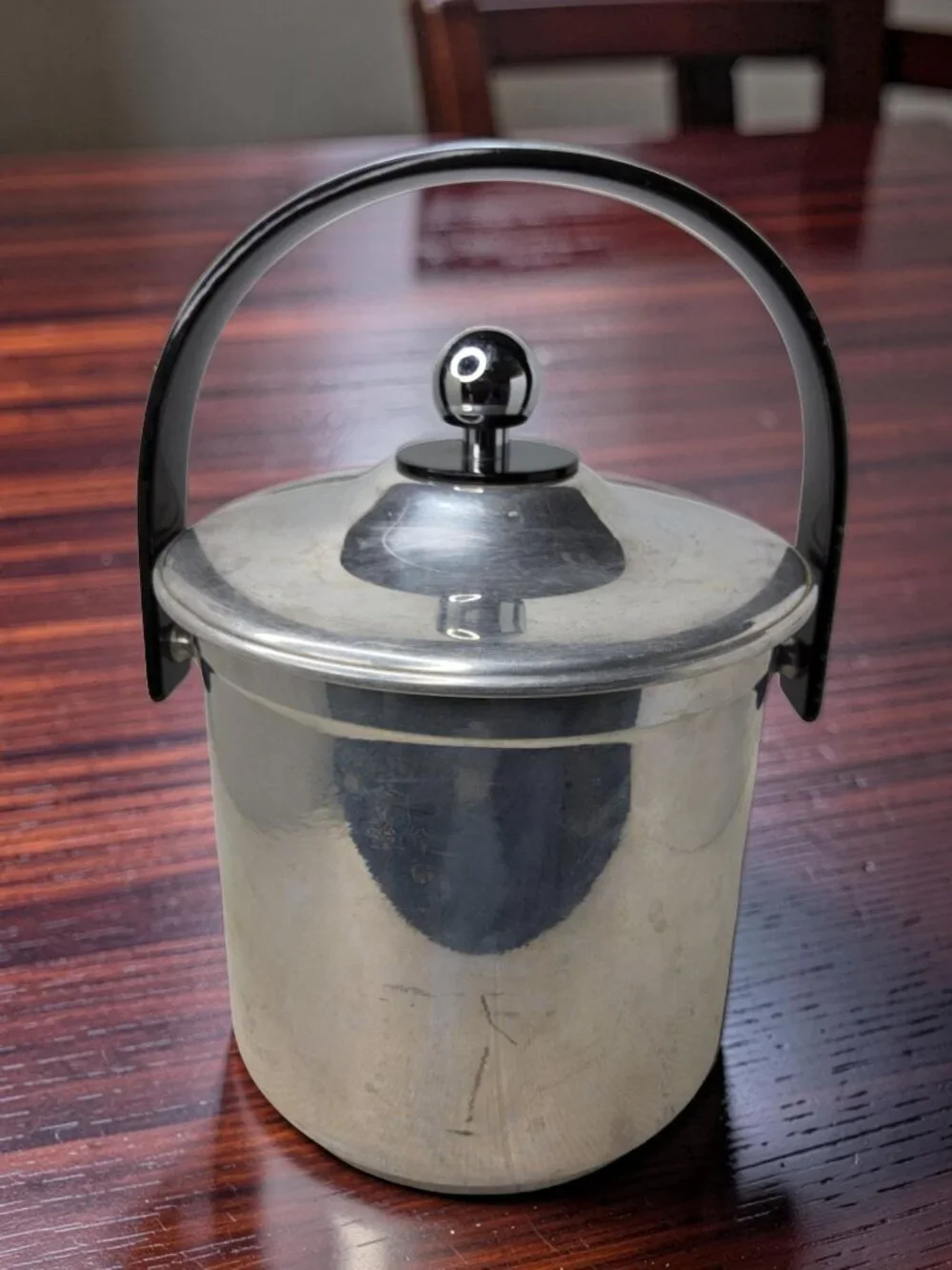 Vintage Heavy Aluminum Large Insulated Ice Bucket